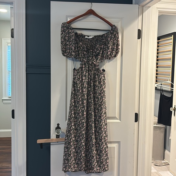 ASTR the label mid length floral dress - Picture 1 of 3